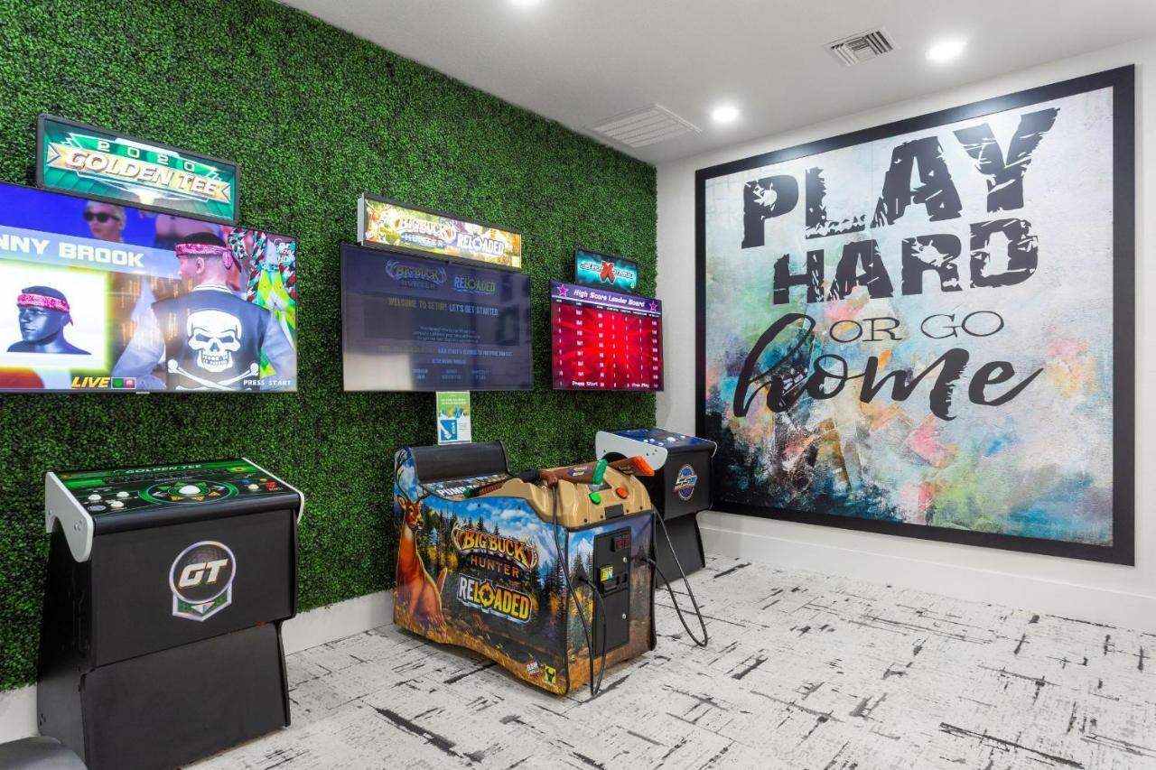 Apartment Cozysuites By The Stadium With Pool 03